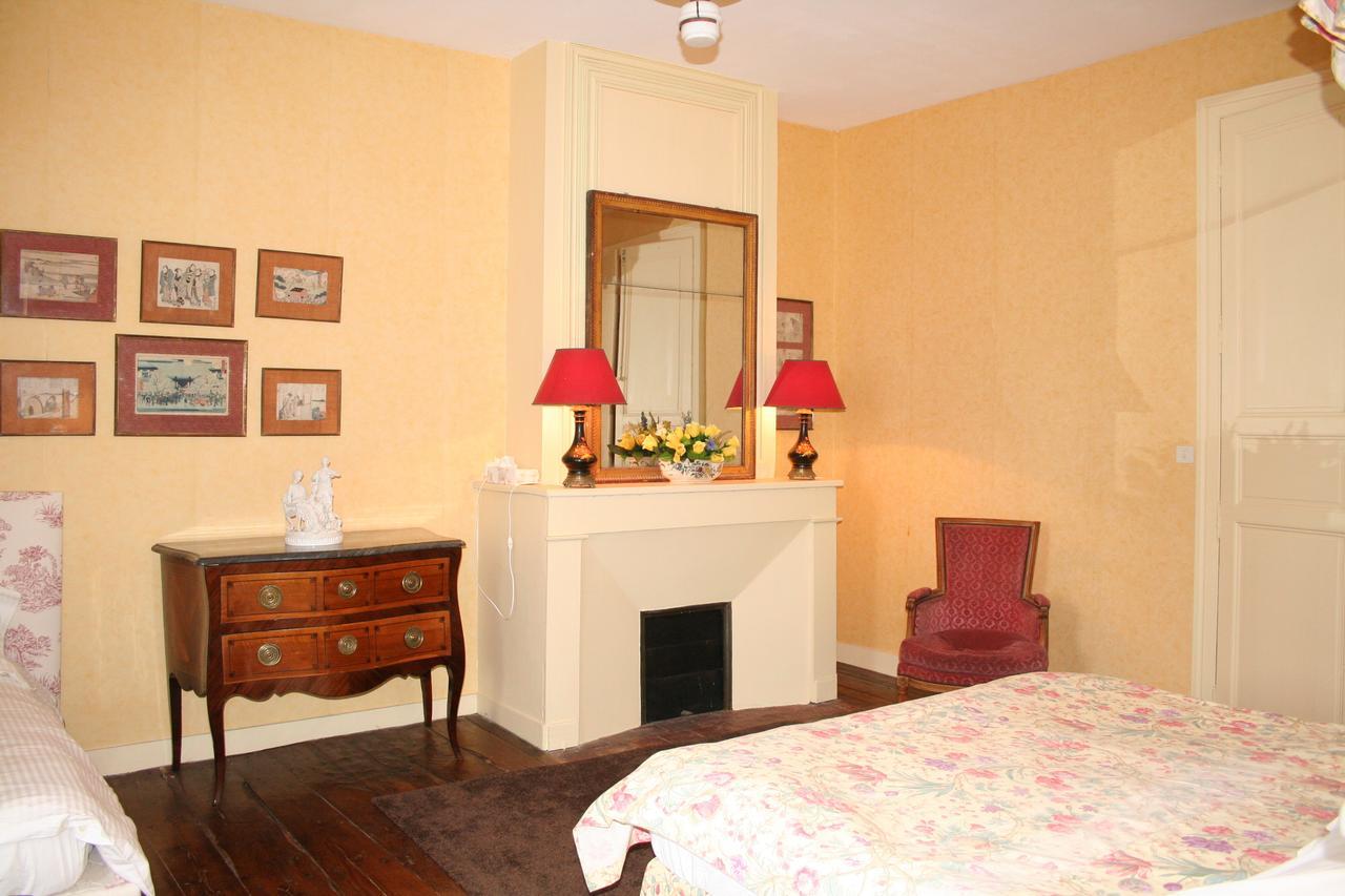 Touvre Chateau Manoir De La Leche חדר תמונה